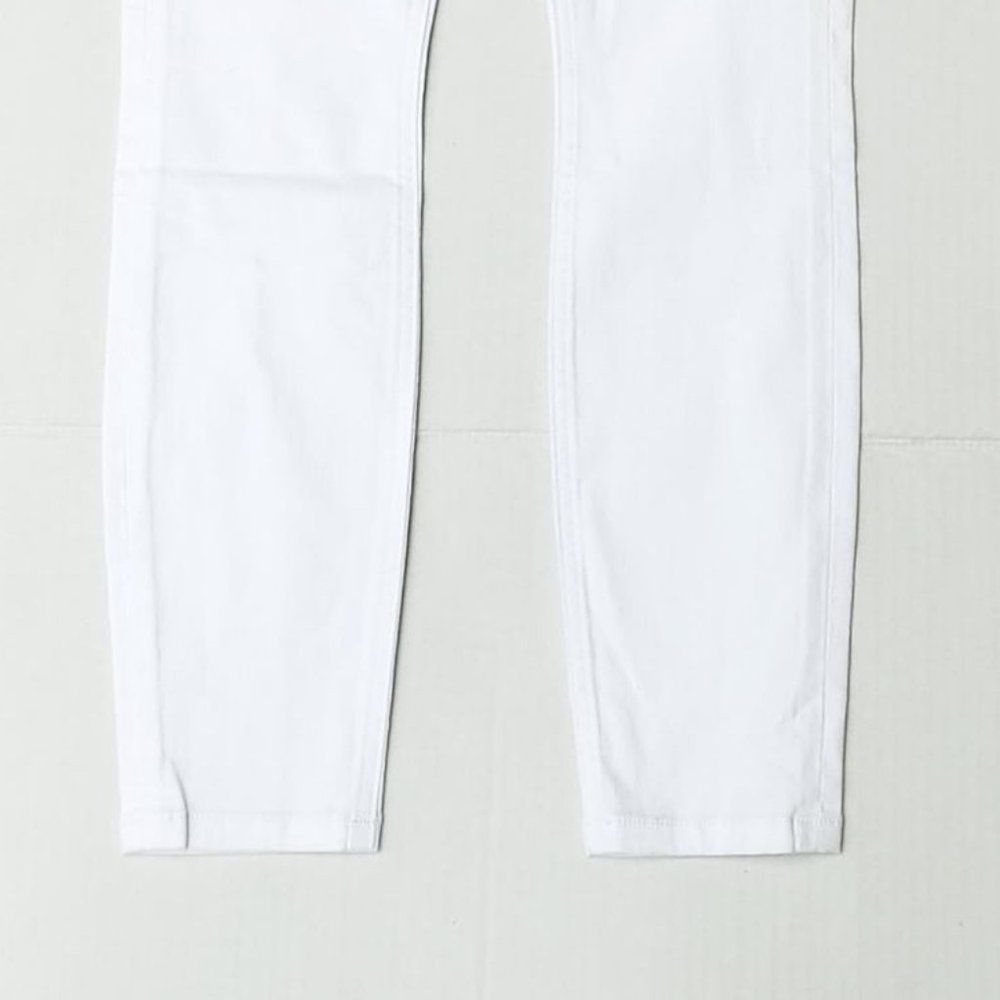 New GUESS Women's White Denim Overall - Picture 6 of 9